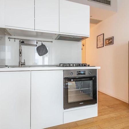 Easylife - Sofisticato Monolocale Con Terrazzino Nel Cuore Di Porta Venezia Μιλάνο Εξωτερικό φωτογραφία