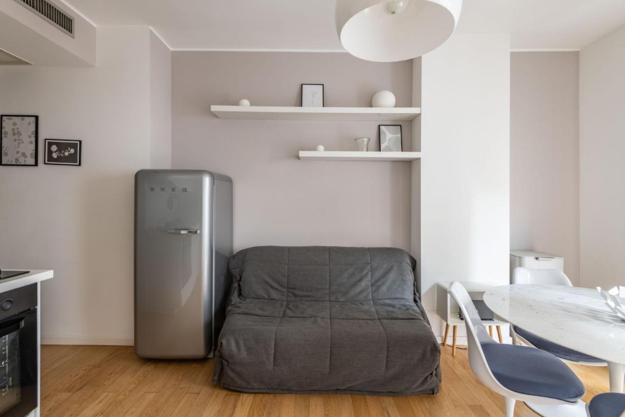Easylife - Sofisticato Monolocale Con Terrazzino Nel Cuore Di Porta Venezia Μιλάνο Εξωτερικό φωτογραφία